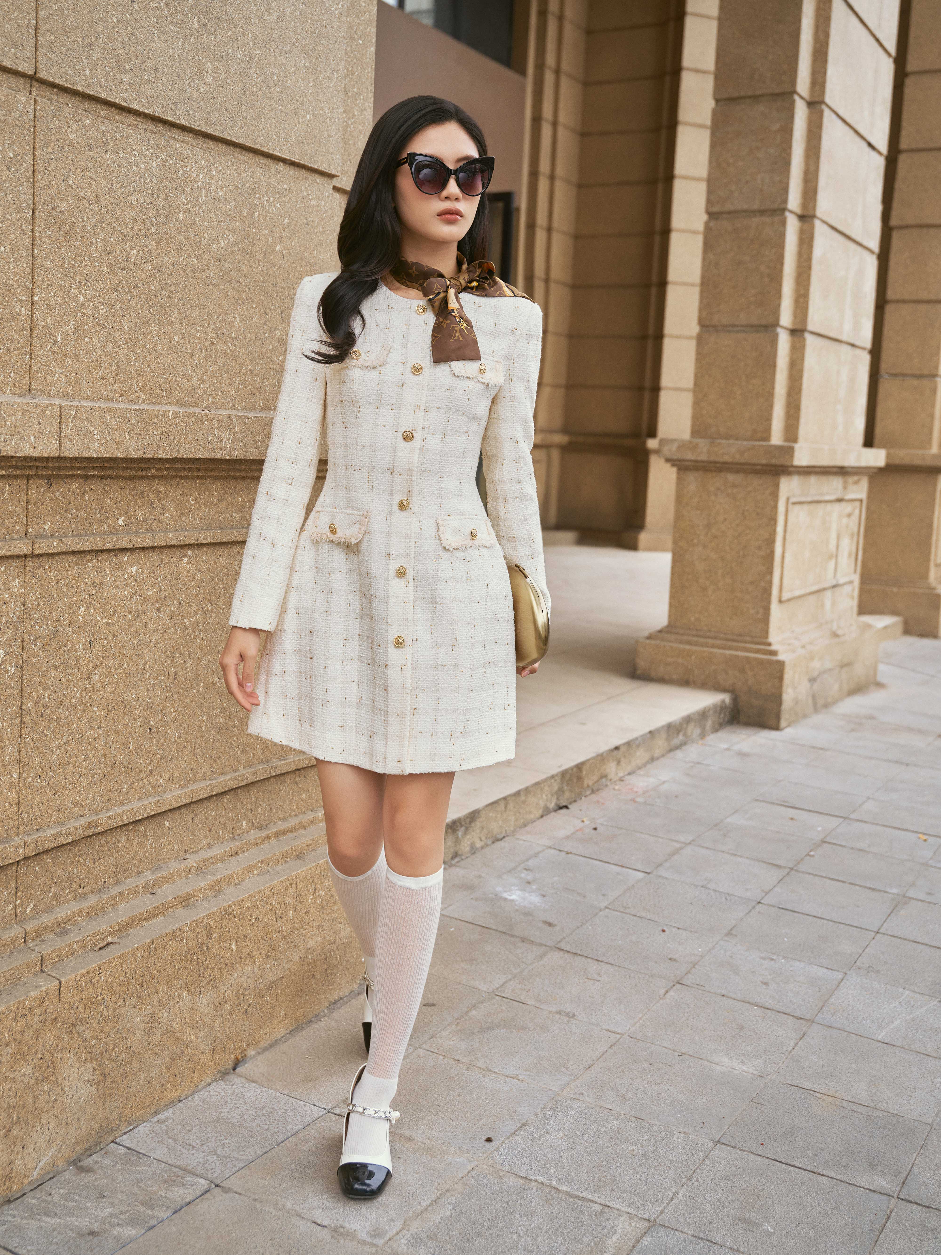  Váy Tweed cổ tròn dài tay